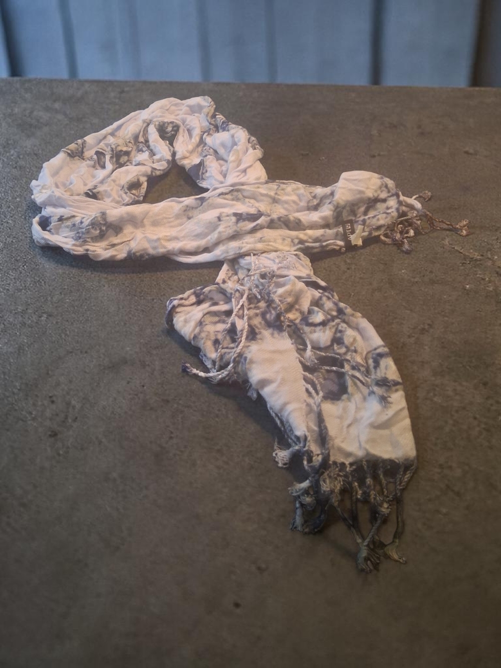 Apt. 9 White and Gray Tie-Dye Fringe Scarf